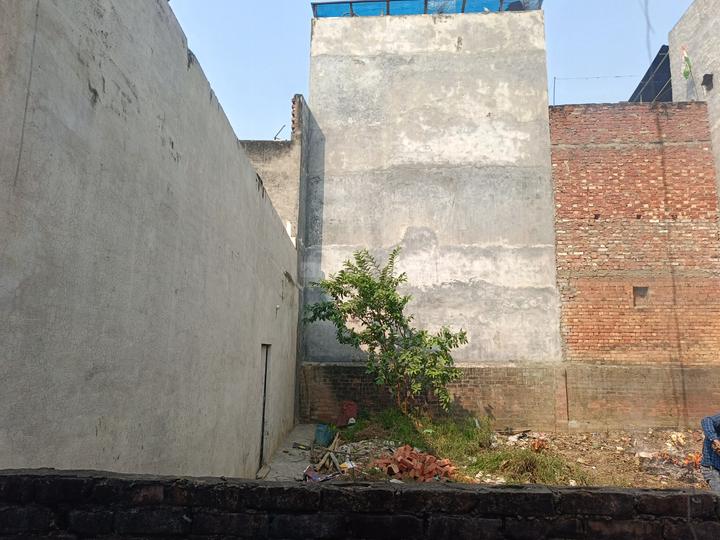 Akbarigate Main Image 1