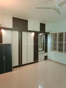 Bedroom Image of 2000 Sq.ft 3 BHK Independent House for rent in Thiruvanmiyur Chennai for Rs. 70000