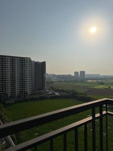 Balcony Image of 2403 Sq.ft 4 BHK Apartment / Flat for rent in Sobha City, Sector 108 Gurgaon for Rs. 110000