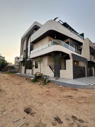 Amrapali Circle, Vaishali Nagar Extension Main Image 1