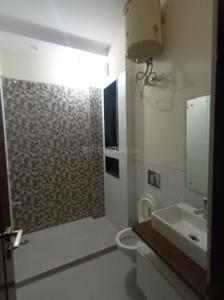 Bathroom Image of 2000 Sq.ft 3 BHK Independent House for rent in Eros Rosewood Villas, Sector 50 Gurgaon for Rs. 50000