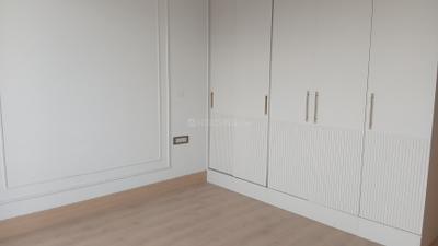 Bedroom Image of 3240 Sq.ft 4 BHK Builder Floor for sale in DLF The Grove, DLF Phase 5 Gurgaon for Rs. 87100000