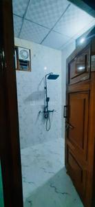 Bathroom Image of 3400 Sq.ft 3 BHK Independent House for rent in Vasundhara Colony Welfare, Vasundhara Ghaziabad for Rs. 40000