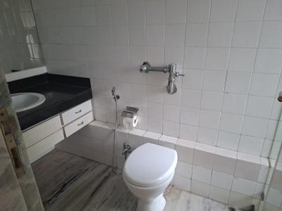 Image of 1800 Sq.ft 3 BHK Apartment / Flat for rent in Land Breeze, Pali Hill, Mumbai for Rs. 320000