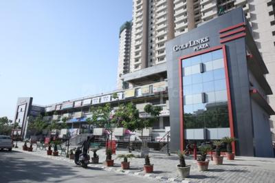 Image of 1600 Sq.ft 3 BHK Apartment / Flat for sale in Landcraft Golf Links Phase 2, Pandav Nagar, Ghaziabad for Rs. 14000000