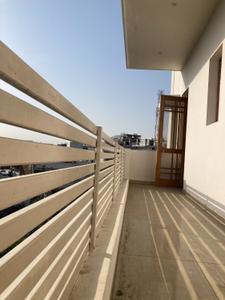 Balcony Image of 1266 Sq.ft 2 BHK Apartment / Flat for rent in Indira Nagar Lucknow for Rs. 22000