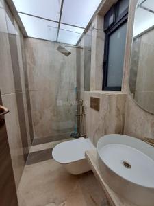 Bathroom Image of 1488 Sq.ft 3 BHK Apartment / Flat for sale in Gurukrupa Vyom, Juhu Mumbai for Rs. 70000000
