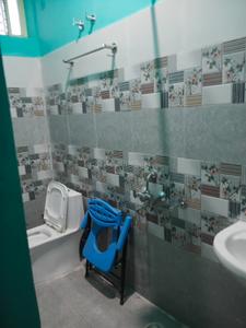 Bathroom Image of 200 Sq.ft 1 RK Apartment / Flat for rent in Shyampur Rishikesh for Rs. 4500