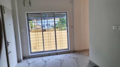Living Room Image of 800 Sq.ft 2 BHK Apartment / Flat for sale in Ganguly Bagan Kolkata for Rs. 4350000