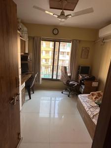 Bedroom Image of 1300 Sq.ft 3 BHK Apartment / Flat for sale in Hari Aalayam, Sargasan Gandhinagar for Rs. 12100000