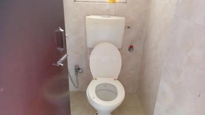 Bathroom Image of 390 Sq.ft 1 BHK Apartment / Flat for rent in AVL 36, Sector 36 Gurgaon for Rs. 22000
