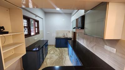Kitchen Image of 2200 Sq.ft 3 BHK Apartment / Flat for rent in Indira Nagar Bengaluru for Rs. 120000