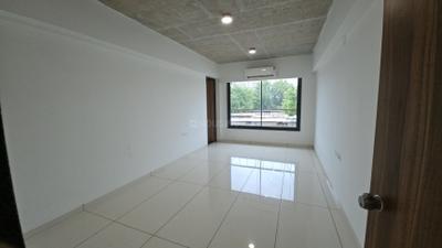 Bedroom Image of 3000 Sq.ft 4 BHK Apartment / Flat for sale in Satvam Viburnum, Shilaj Ahmedabad for Rs. 16100000