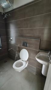 Bathroom Image of 756 Sq.ft 2 BHK Apartment / Flat for sale in Pittie Antariksh Ace, Bandra East Mumbai for Rs. 28500000