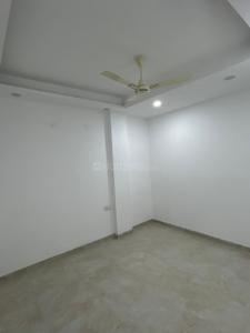 Bedroom Image of 850 Sq.ft 2 BHK Builder Floor for rent in Vivek Vihar New Delhi for Rs. 28000