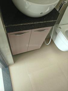Bathroom Image of 675 Sq.ft 2 BHK Apartment / Flat for rent in Raymond Realty Ten X Habitat, Thane West Thane for Rs. 40000