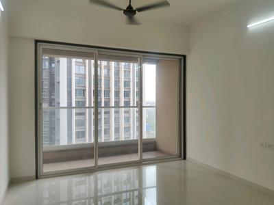 Living Room Image of 850 Sq.ft 2 BHK Apartment / Flat for sale in The Atmosphere Phase 1, Mulund West Mumbai for Rs. 17500000