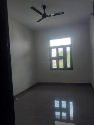Hall Image of 675 Sq.ft 2 BHK Independent House for rent in Sector 67 Gurgaon for Rs. 11000