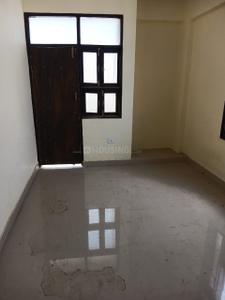 Bedroom Image of 1200 Sq.ft 3 BHK Apartment / Flat for rent in Chandralok Lucknow for Rs. 20000