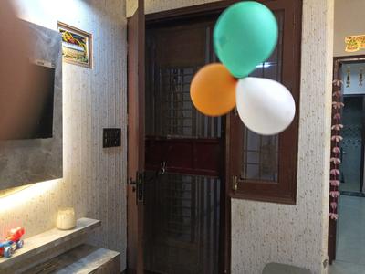 Main Entrance Image of 875 Sq.ft 2 BHK Builder Floor for sale in Sector 53 Noida for Rs. 4200000