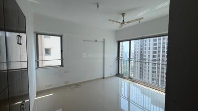 Bedroom Image of 1560 Sq.ft 3 BHK Apartment / Flat for sale in Kalpataru Sunrise D, Thane West Thane for Rs. 25000000