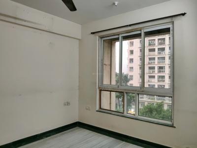 Bedroom Image of 910 Sq.ft 2 BHK Apartment / Flat for rent in Kasarvadavali Thane for Rs. 32000