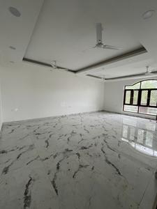 Bedroom Image of 4500 Sq.ft 5 BHK Builder Floor for rent in Sector 51 Noida for Rs. 75000