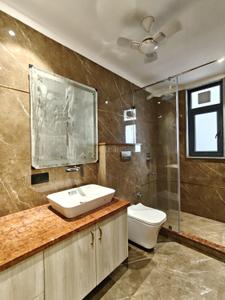 Bathroom Image of 1800 Sq.ft 3 BHK Builder Floor for sale in Model Town New Delhi for Rs. 42500000