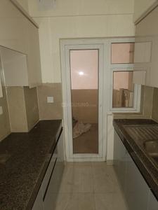 Kitchen Image of 826 Sq.ft 2 BHK Apartment / Flat for rent in Eldeco Accolade, Sector 2 Sohna for Rs. 26500