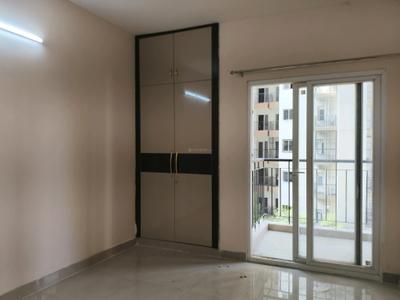 Bedroom Image of 1000 Sq.ft 3 BHK Apartment / Flat for rent in Amrapali Dream Valley 2, Noida Extension Greater Noida for Rs. 21000