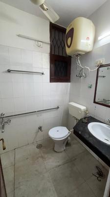 Image of 1950 Sq.ft 2 BHK Builder Floor for rent in Palm Ardee City, Sector 52, Gurgaon for Rs. 38000