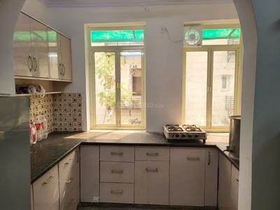 Kitchen Image of 1350 Sq.ft 4 BHK Apartment / Flat for sale in Patel Nagar New Delhi for Rs. 22500000