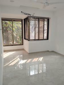 Bedroom Image of 900 Sq.ft 2 BHK Apartment / Flat for rent in Khar West Mumbai for Rs. 130000