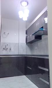 Kitchen Image of 490 Sq.ft 2 BHK Apartment / Flat for sale in Uttam Nagar New Delhi for Rs. 2175000