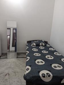 Bedroom Image of 800 Sq.ft 2 BHK Apartment / Flat for rent in Sanjay Gram, Sector 13 Gurgaon for Rs. 25000