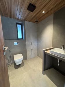 Image of 860 Sq.ft 2.5 BHK Apartment / Flat for rent in Ghatkopar East, Mumbai for Rs. 85000