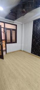 Bedroom Image of 600 Sq.ft 3 BHK Builder Floor for sale in Jamia Nagar New Delhi for Rs. 3600000