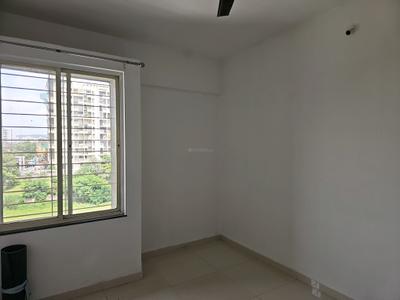 Bedroom Image of 890 Sq.ft 2 BHK Apartment / Flat for rent in Majestique Manhattan I Building, Wagholi Pune for Rs. 20500