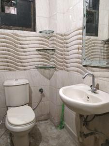 Bedroom One Image of 700 Sq.ft 2 BHK Builder Floor for rent in Ranjeet Nagar New Delhi for Rs. 28000