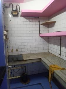 Kitchen Image of 750 Sq.ft 1 BHK Apartment / Flat for rent in Sector 34 Noida for Rs. 21000