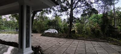 Balcony Image of 5000 Sq.ft 5 BHK Independent House for sale in Pallikkara Kochi for Rs. 24000000