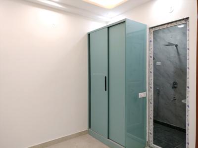 Bedroom Image of 915 Sq.ft 3 BHK Builder Floor for sale in Raju Parak Extension New Delhi for Rs. 7500000