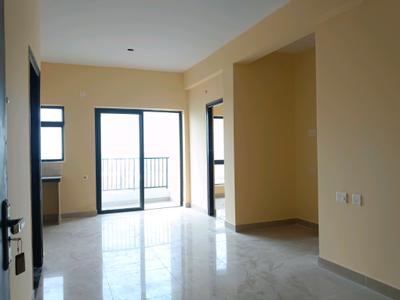 Living Room Image of 939 Sq.ft 3 BHK Apartment / Flat for rent in Gems City, Uttar Kazirhat Kolkata for Rs. 14000