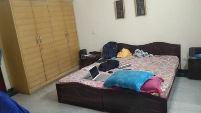 Bedroom Image of 1300 Sq.ft 2 BHK Apartment / Flat for rent in Sector 26 Noida for Rs. 30000