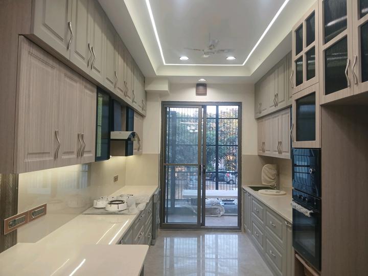 South City Floors 1 Main Image 1