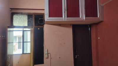 Bedroom Image of 925 Sq.ft 2 BHK Apartment / Flat for rent in Darshan Purwa Kanpur for Rs. 12000