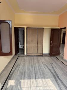 Bedroom Image of 2400 Sq.ft 3 BHK Independent House for rent in Preet Colony Zirakpur for Rs. 18000