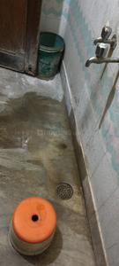 Bathroom Image of 150 Sq.ft 1 RK Apartment / Flat for rent in Meerut Cantt Meerut for Rs. 12000