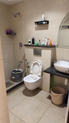 Surbacon Cedar Bathroom One 3