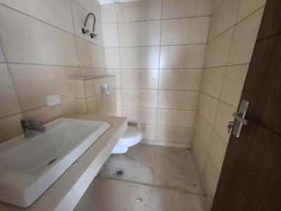Bathroom Image of 4500 Sq.ft 4 BHK Apartment / Flat for sale in Puri Diplomatic Greens, Sector 110A Gurgaon for Rs. 65000000